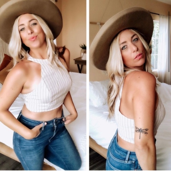 NWT! Clearance 🔥 Harper Halter Ribbed Knit Top - Picture 5 of 8